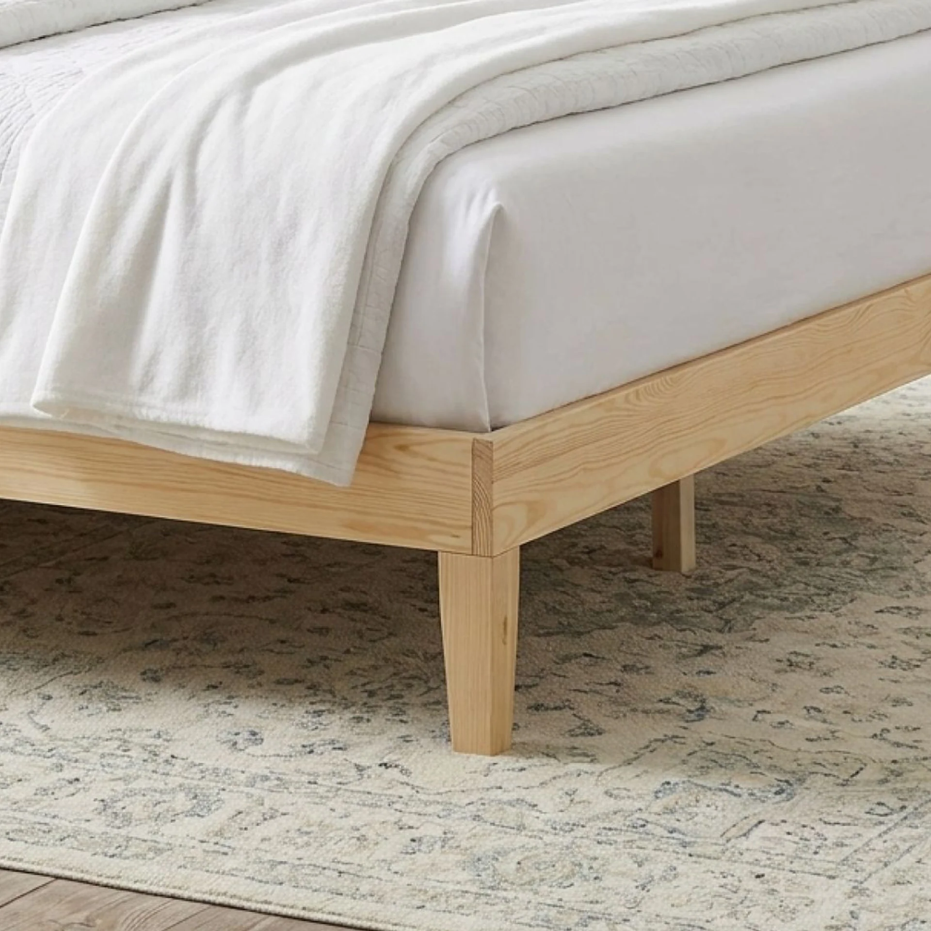 Creise King Wooden Bed Frame - Light Oak - Image 4