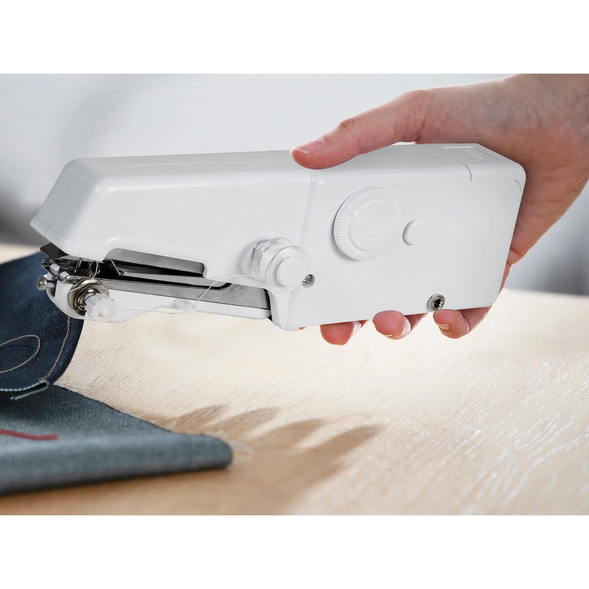 Hand Held Sewing Machine Mini Sewing Machine