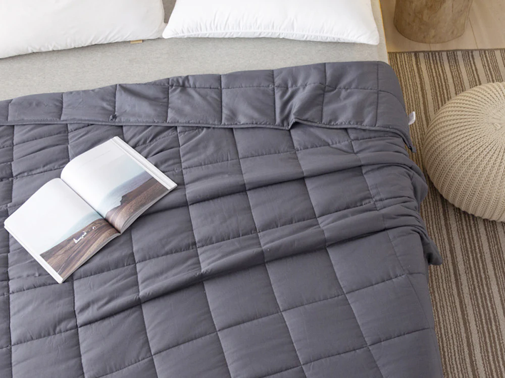 Weighted Blanket 122cm x 183cm 5kg - GREY - Image 11